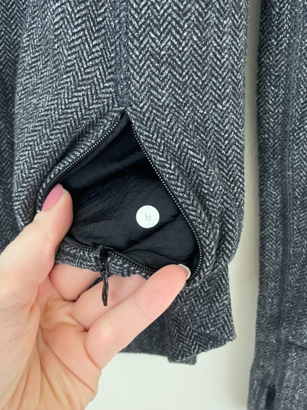 Lululemon Think Fast Long Sleeve Top Heathered Herringbone Black Size 6 - Picture 4 of 6